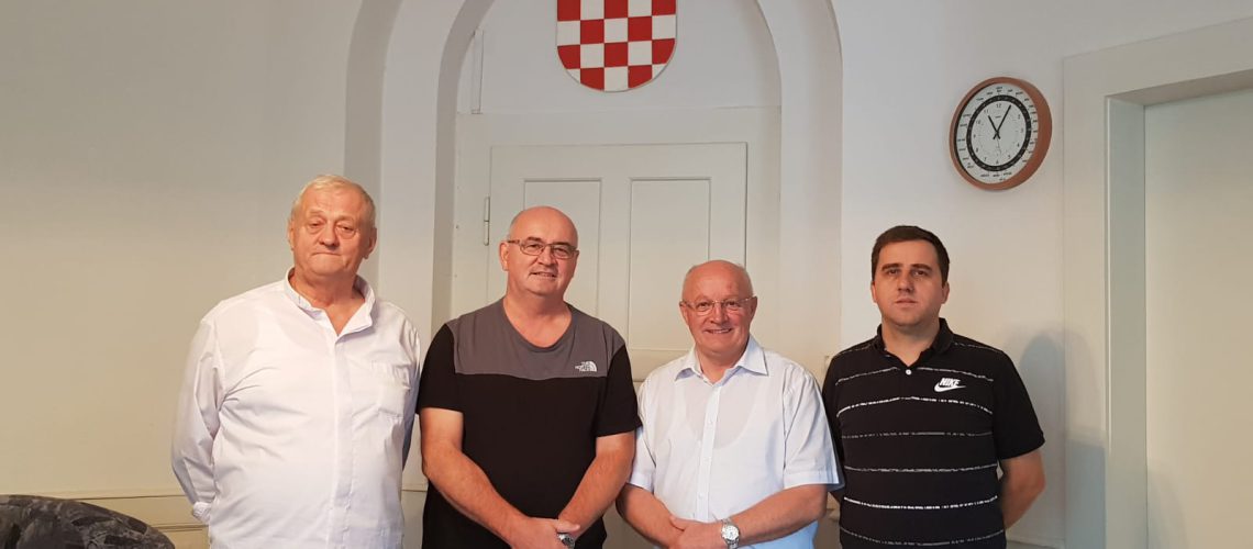 StaroNoviSastav