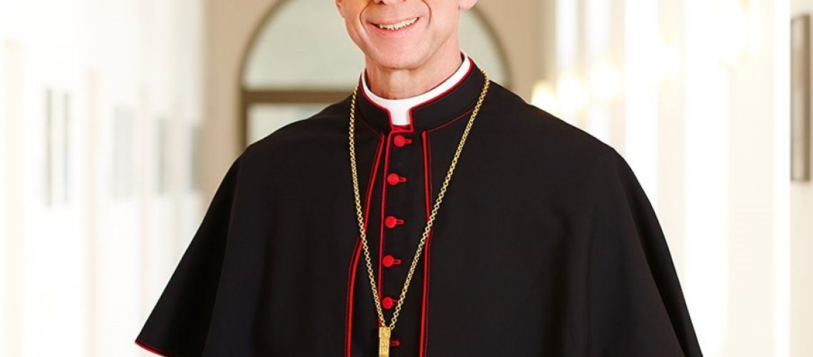 Weihbischof_Peter_Birkhofer