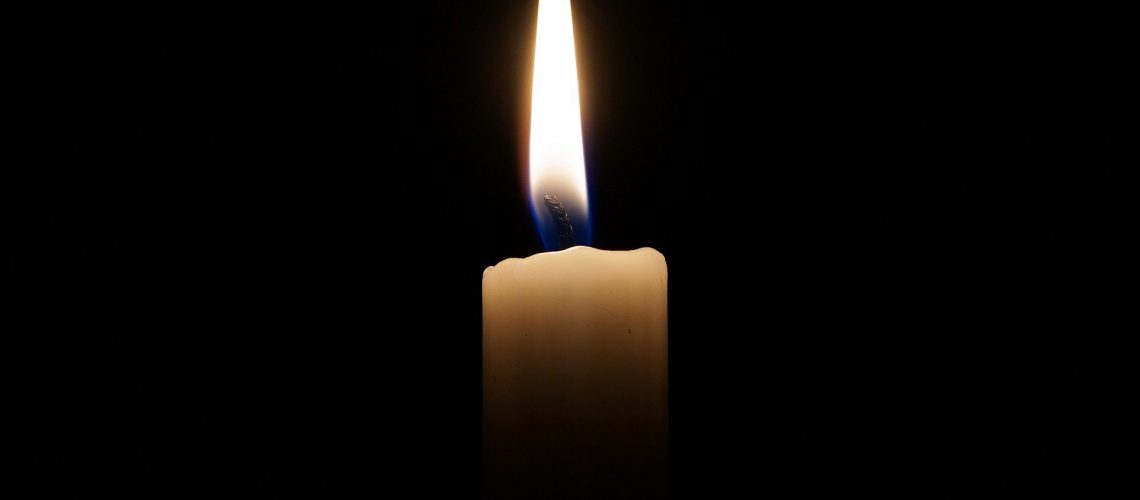 candle-2038736_1920